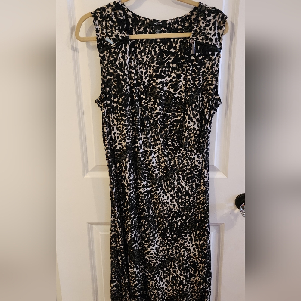 Alfani Woman 1X animal print wrap dress